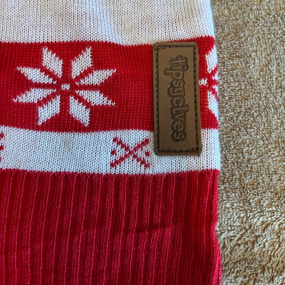 Tipsy Elves Festive Christmas Sweater with Santa Design Size L - Picture 4 of 9